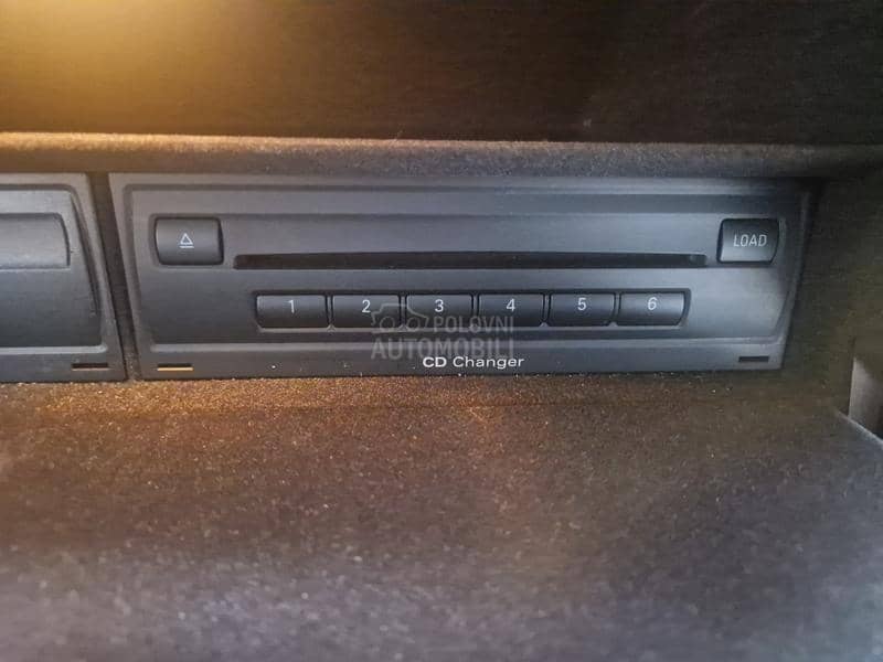 Audi A6 2.0TDI/XENON/LED/NAV