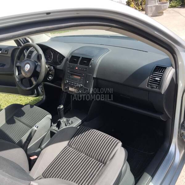 Volkswagen Polo 1.4B CH