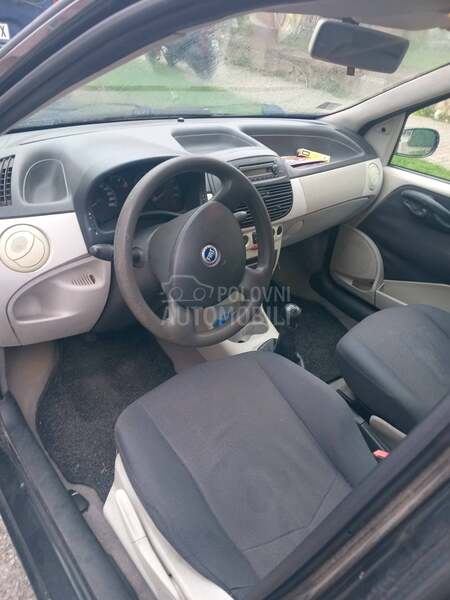 Fiat Punto 