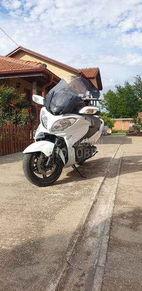 Suzuki Burgman