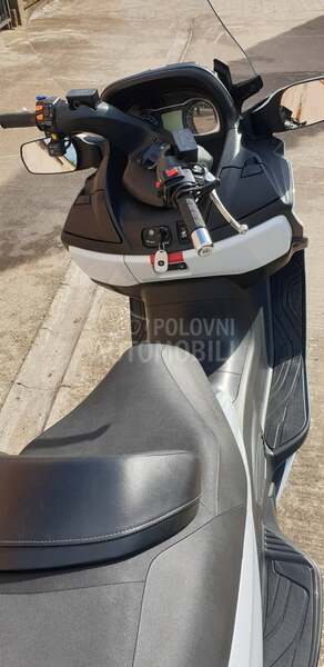 Suzuki Burgman