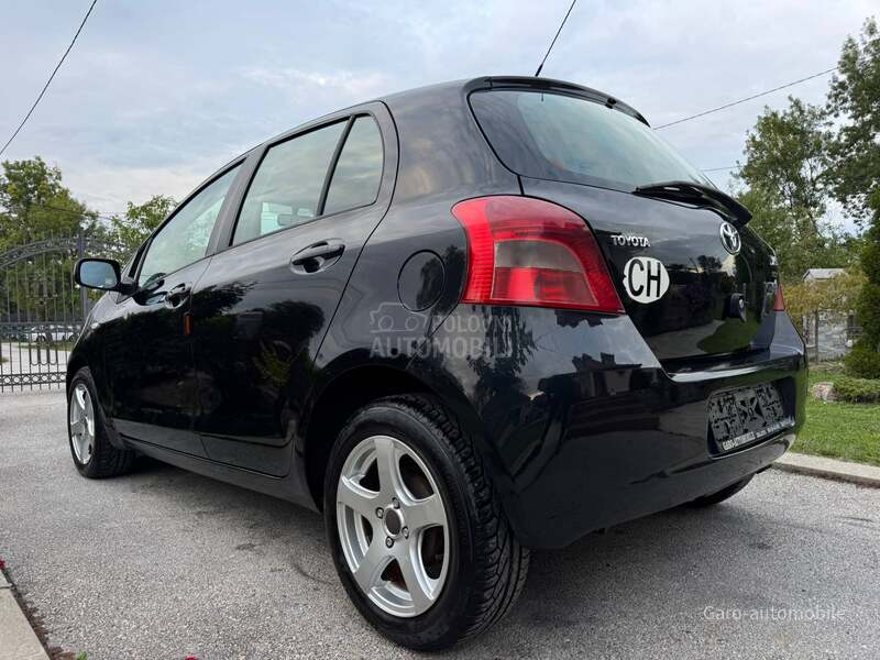 Toyota Yaris 1.3SVAJCARSKA NOV