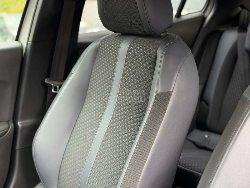 Peugeot 2008 Allure/Kamera/Autom