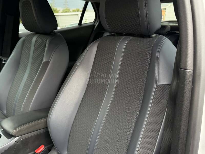 Peugeot 2008 Allure/Kamera/Autom