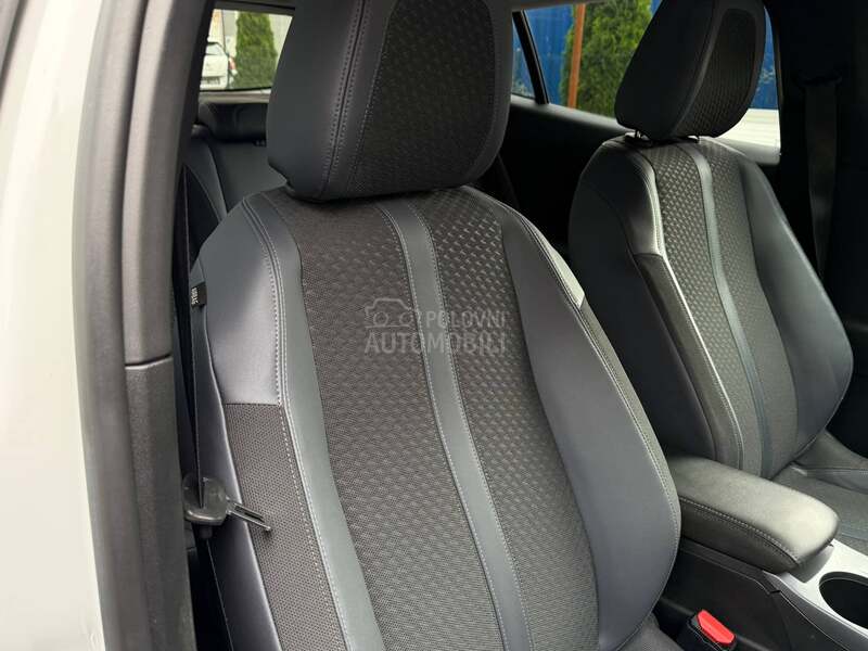Peugeot 2008 Allure/Kamera/Autom
