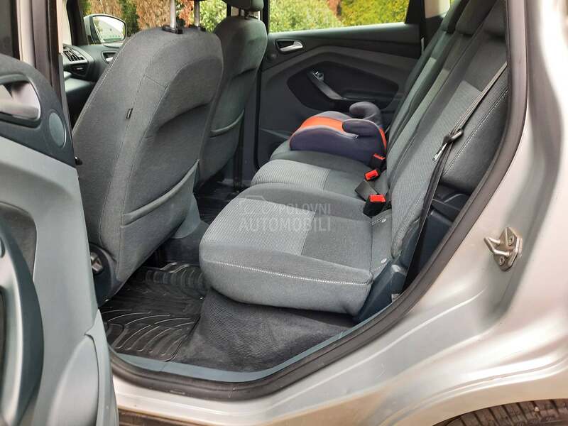 Ford C-Max TITANIUM