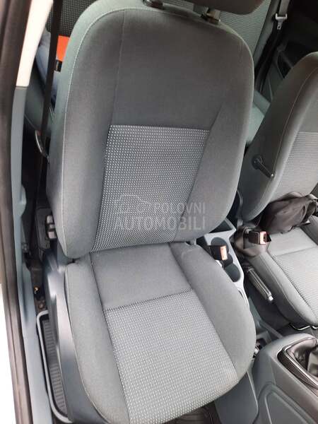 Ford C-Max TITANIUM