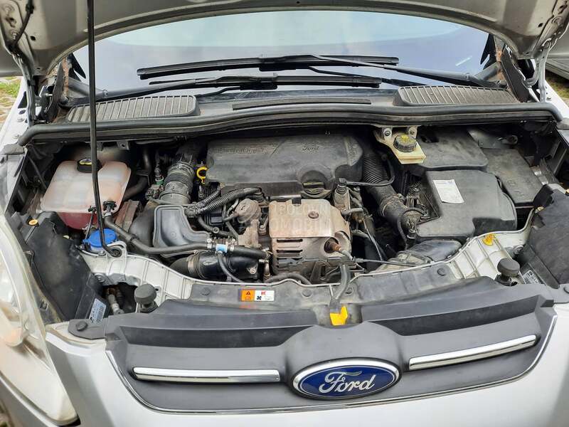 Ford C-Max TITANIUM