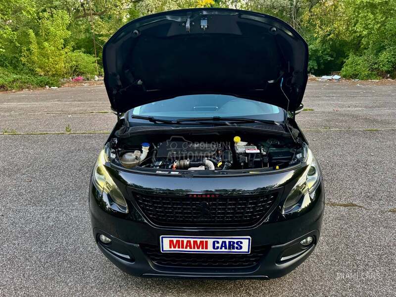 Peugeot 2008 1.6 HDi /GT line/