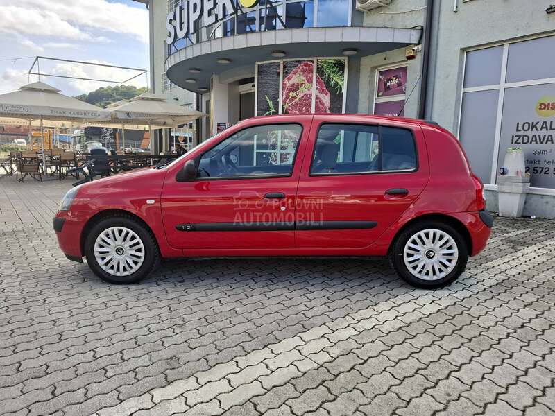 Renault Clio R E D A K