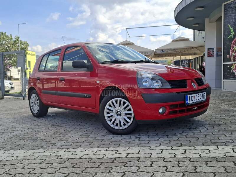 Renault Clio R E D A K