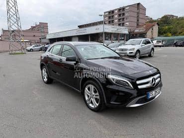 Mercedes Benz GLA 180 74.000 kilometara