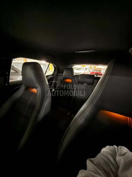 Mercedes Benz GLA 180 74.000 kilometara