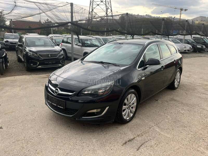 Opel Astra J 