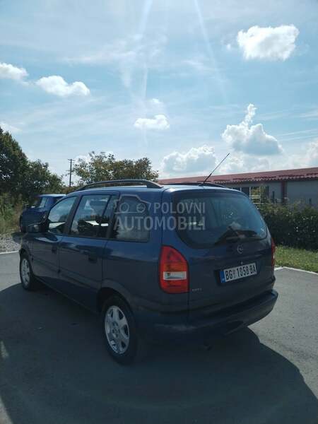 Opel Zafira 1.6
