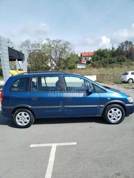 Opel Zafira 1.6