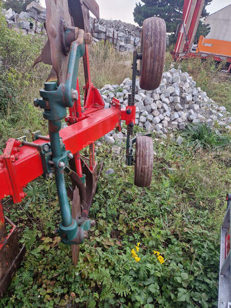 Krone Mustang 120/4