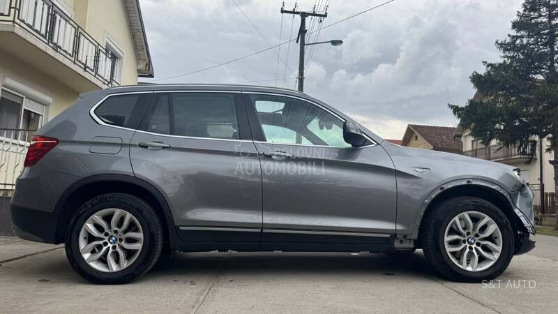BMW X3 3.0 D/LED/PANO/FUL