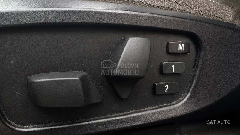 BMW X3 3.0 D/LED/PANO/FUL