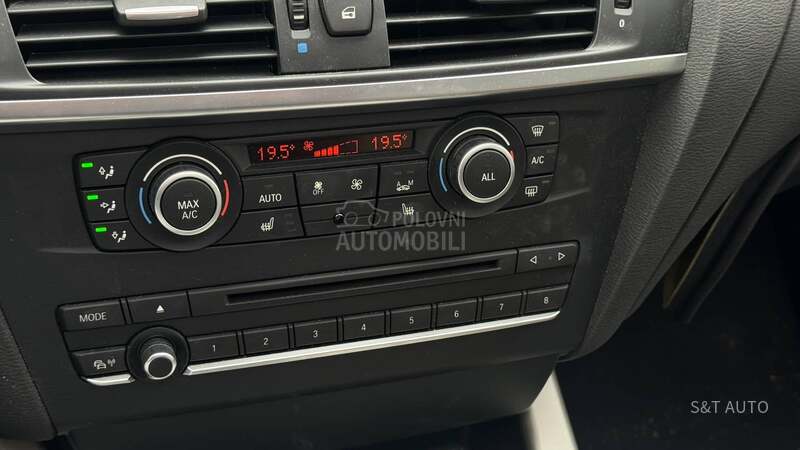 BMW X3 3.0 D/LED/PANO/FUL
