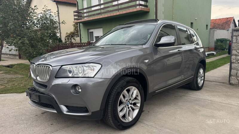 BMW X3 3.0 D/LED/PANO/FUL