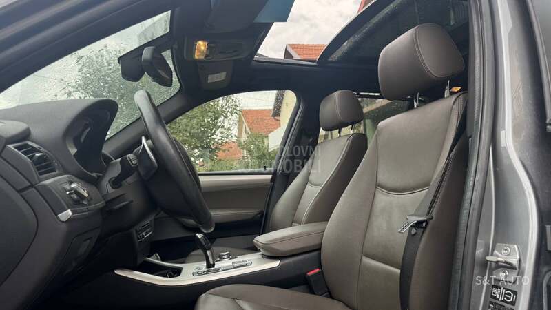 BMW X3 3.0 D/LED/PANO/FUL