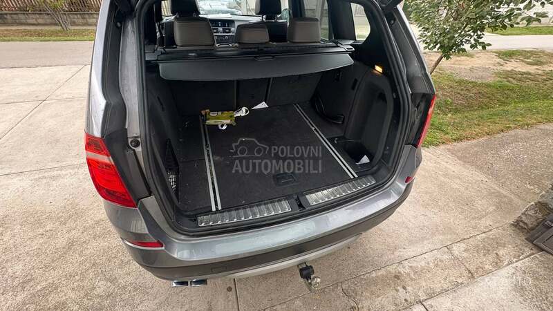 BMW X3 3.0 D/LED/PANO/FUL