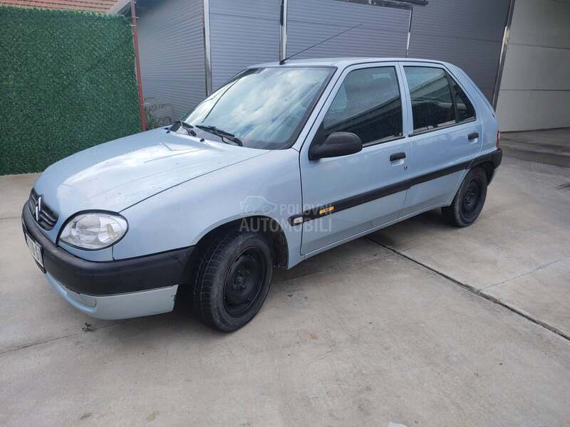 Citroen Saxo 