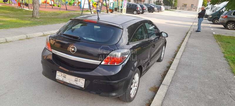 Opel Astra H 1.7 Gtc cdi