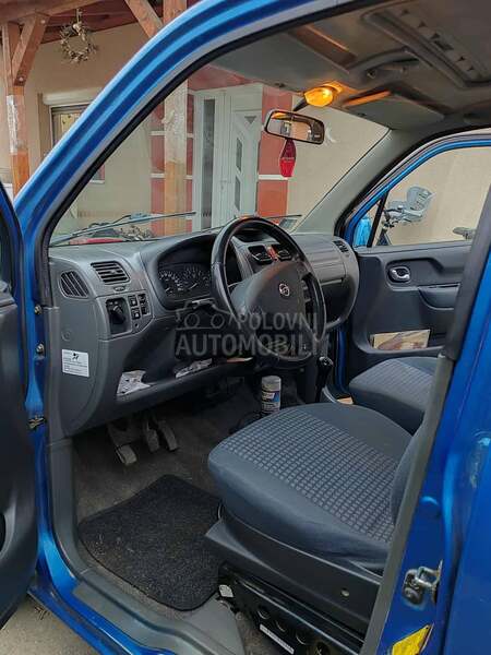 Opel Agila 