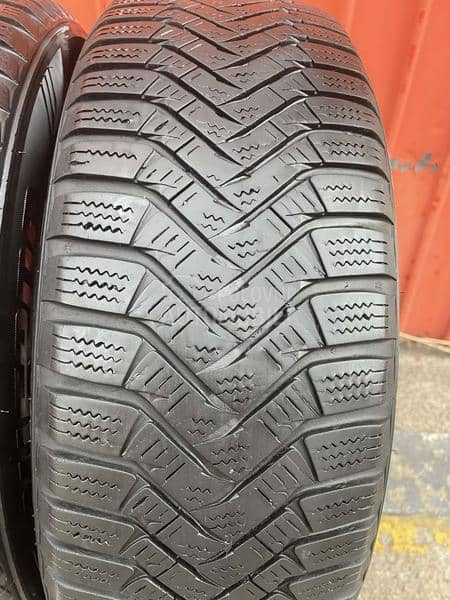 Laufenn 175/65 R14 Zimska