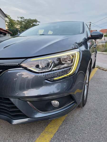 Renault Megane 1.5dci Intens EDC