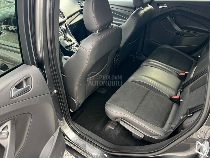 Ford Kuga 2.0 TDCi/ST Line/4x4