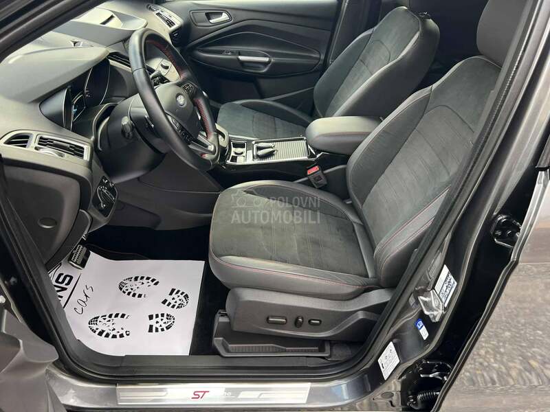 Ford Kuga 2.0 TDCi/ST Line/4x4