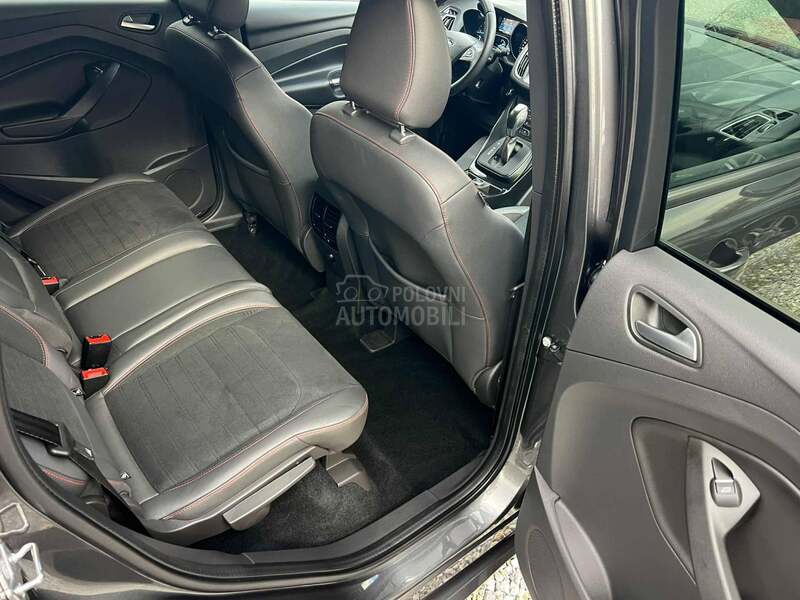 Ford Kuga 2.0 TDCi/ST Line/4x4