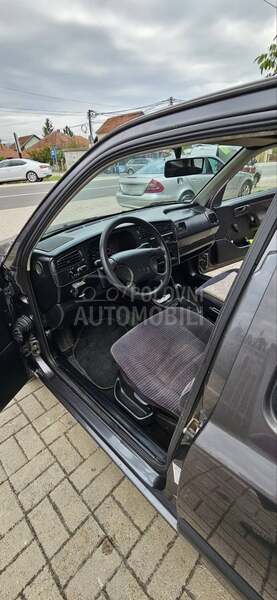 Volkswagen Golf 3 1.6 TNG