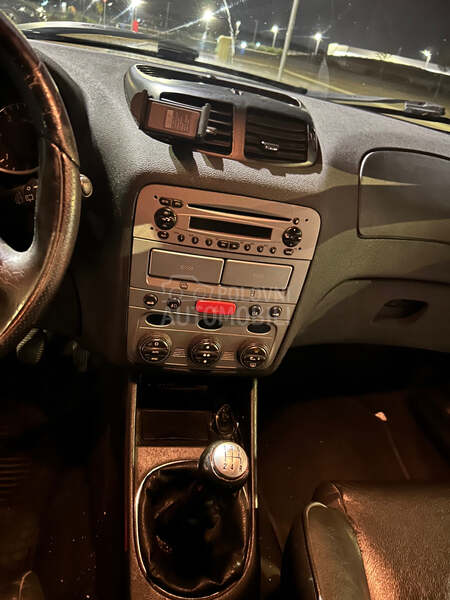 Alfa Romeo 147 1.9 JTD