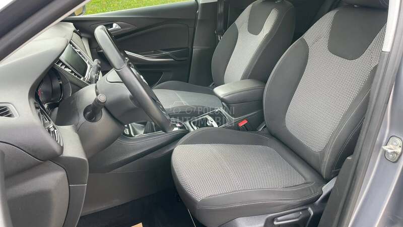 Opel Grandland X 1.6CDTi