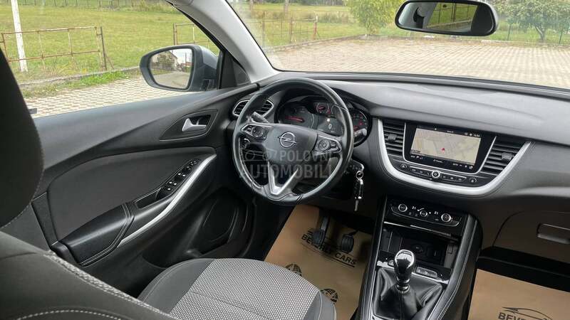 Opel Grandland X 1.6CDTi