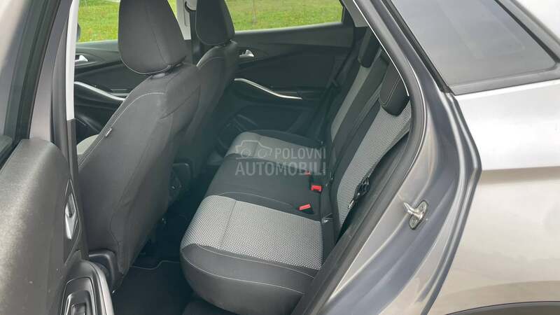 Opel Grandland X 1.6CDTi