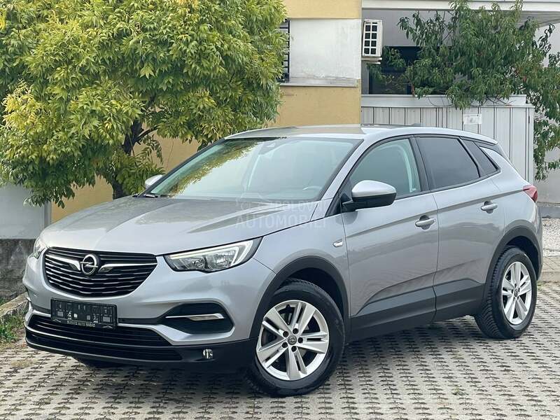 Opel Grandland X 1.6CDTi