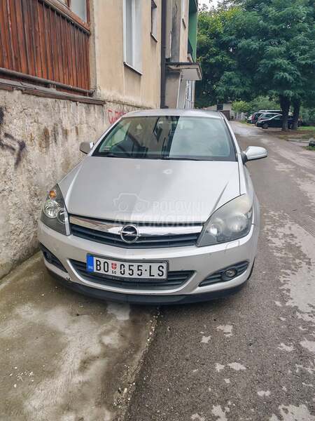 Opel Astra H 
