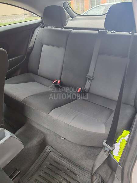 Opel Astra H 