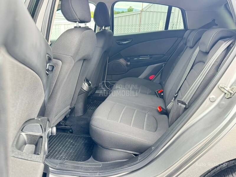 Fiat Bravo T O P  BESPREK0RAN