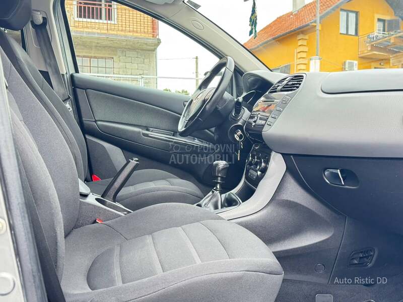 Fiat Bravo T O P  BESPREK0RAN