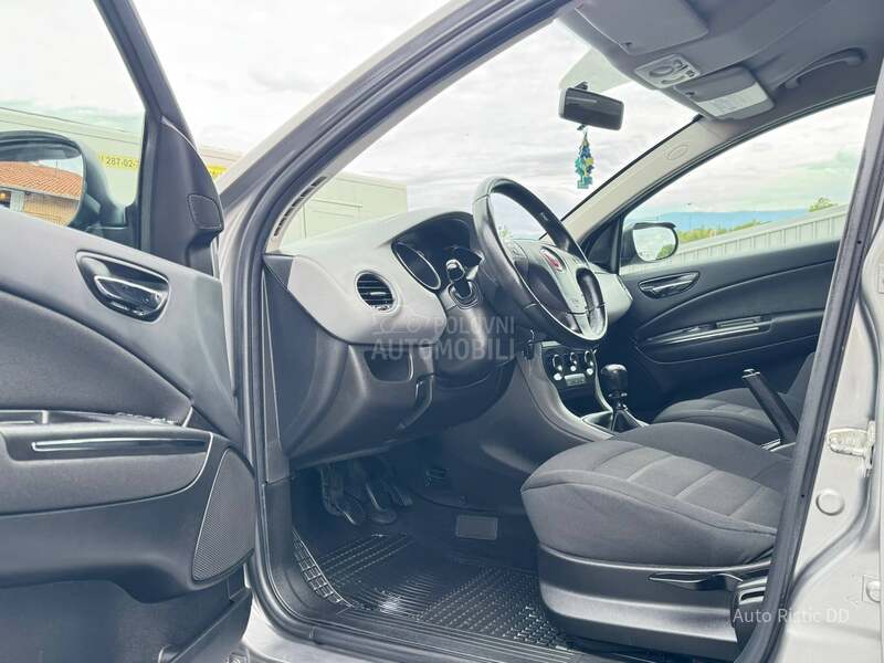 Fiat Bravo T O P  BESPREK0RAN