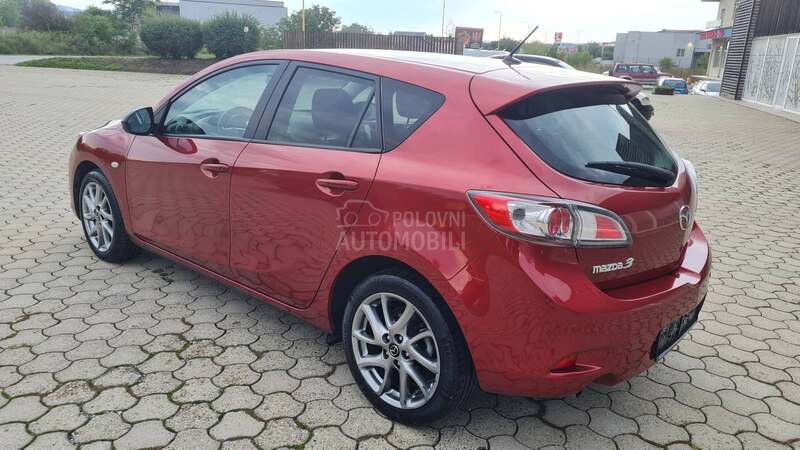 Mazda 3 Takumi-N.AVI