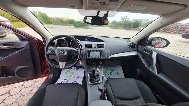 Mazda 3 Takumi-N.AVI