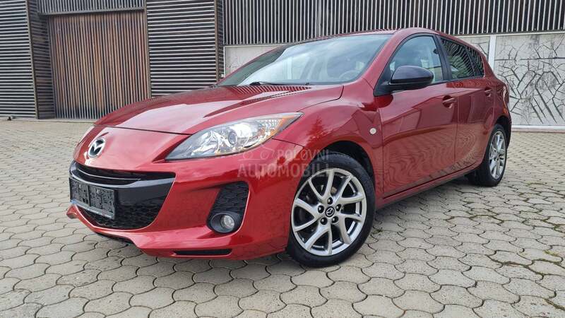 Mazda 3 Takumi-N.AVI