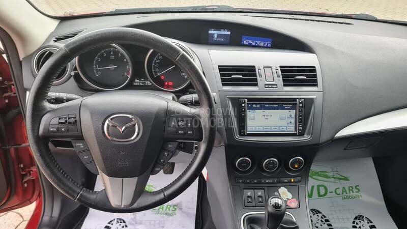 Mazda 3 Takumi-N.AVI